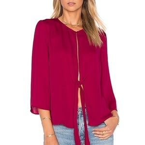 L’Academie. Med. Raspberry  Blouse. New with tags